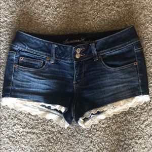 American Eagle Size 4 Jeans with Lace Trim